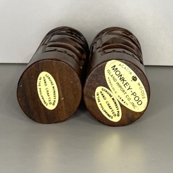 Tiki Wood, Monkey-Pod Salt & Pepper Shakers - Picture 6 of 7